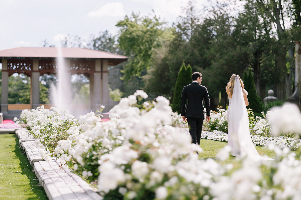 Chicago suburb wedding